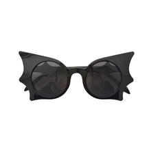 Load image into Gallery viewer, Batty Kids Sunglasses