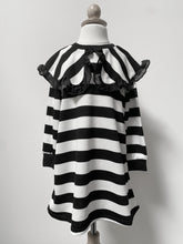 Load image into Gallery viewer, *GENTLY USED* Veronica Dress and Ghost Pins (Size 6/7 Years)